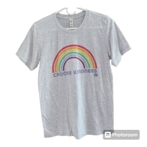 Bella Canvas 🌈 T-shirt Rainbow choose kindness [Small]‎
